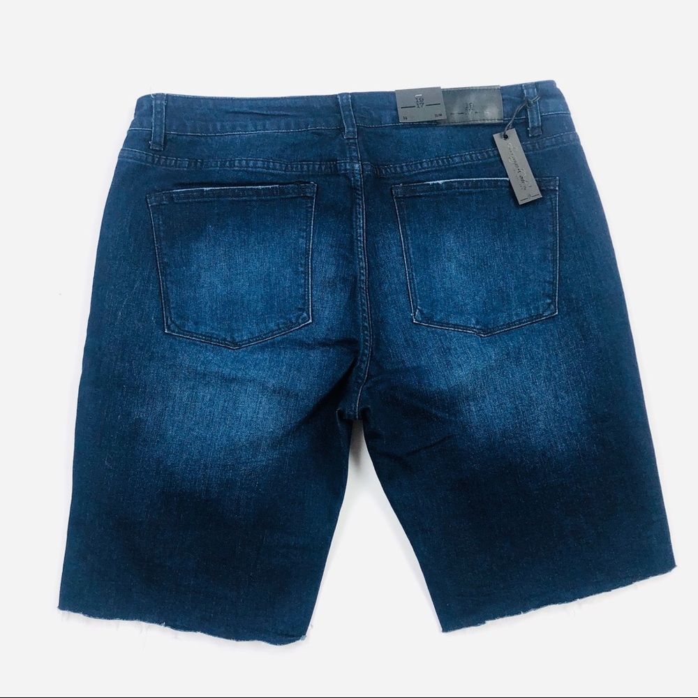 Sovereign code jean shorts - Picture 2 of 3